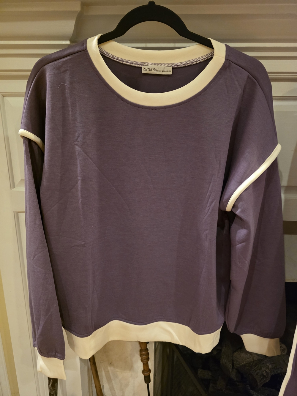 Zenana Outfitters Purple Wide-Leg Scuba Set with Cream Trim - Picture 2 of 5